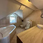 Adax With Huge Garden, Swimming Pool And Bbq 民宿 卢布尔雅那