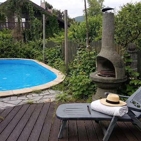 Adax With Huge Garden, Swimming Pool And Bbq ホームステイ