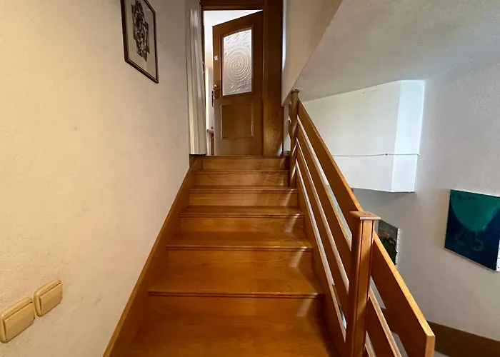 Adax With Huge Garden, Swimming Pool And Bbq Homestay *